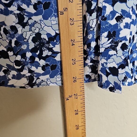 Brooks Brothers‎ 6 Blue and White Floral Tie Neck Long Sleeve Button Up Shirt - Picture 8 of 9